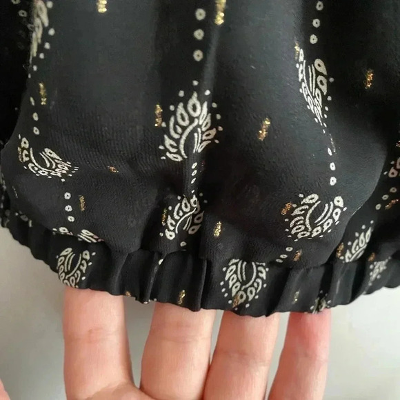 🆕Senlis Moroccan Tile Paisley Clara Ruffle Top S🆕 - Picture 9 of 14